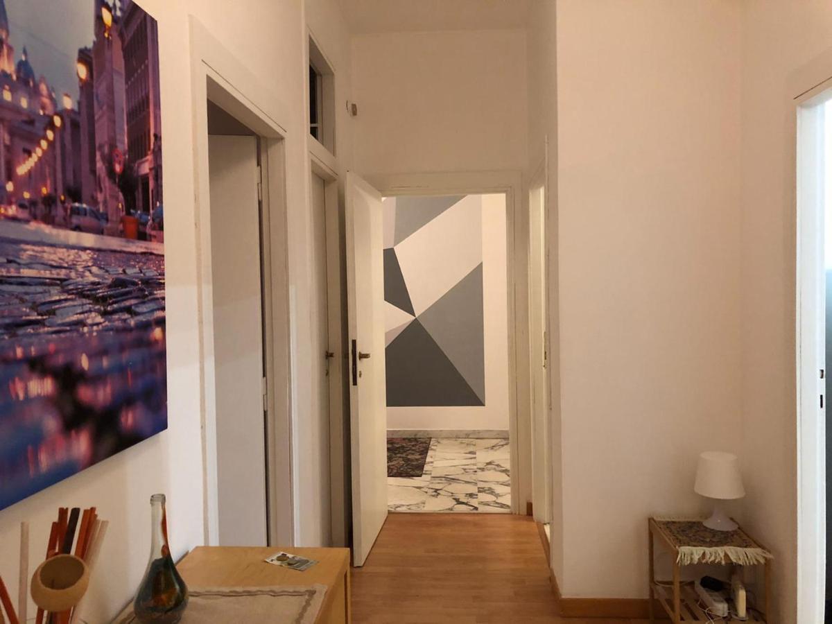 Cornelius Roma Room Exterior photo